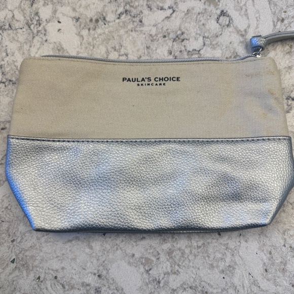 Paula's Choice Skincare Make-up bag - Picture 8 of 8